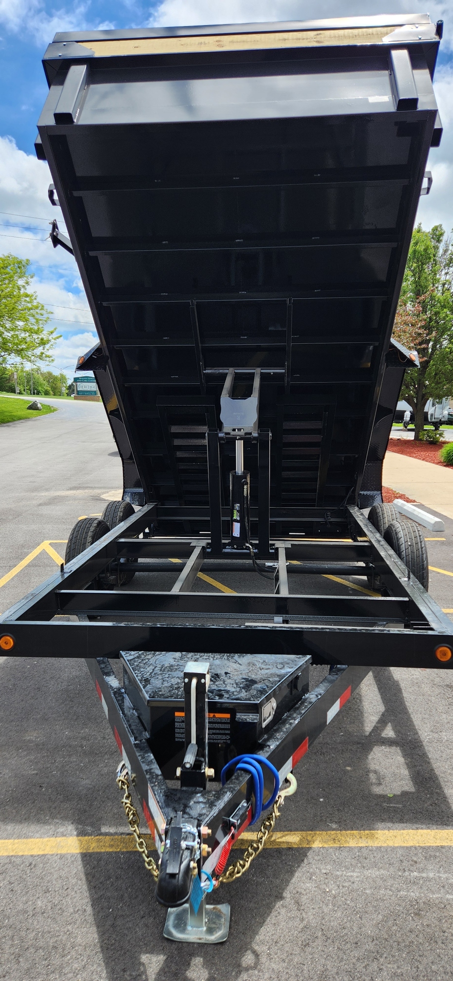 Load Trail 83" X 14' Tandem Axle 14,000 Lb Dump Trailer with Scissor